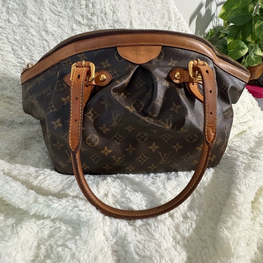 Authentic Louis Vuitton Tivoli GM Dark Brown Monogram Shoulder Bag